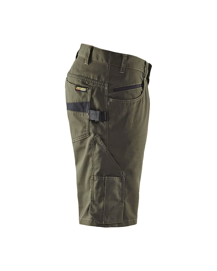 Service Shorts