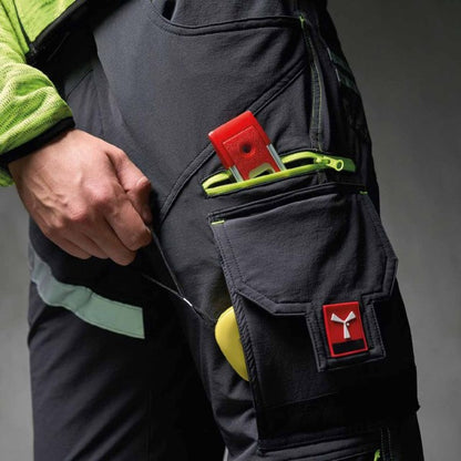 Service Arbeitshose mit Stretch und Werkzeugtaschen